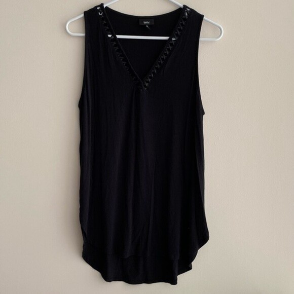 Mossimo Black V-Neck Tank Top with Leather Cutouts, Pleather Lattice, Size Med - Picture 3 of 13